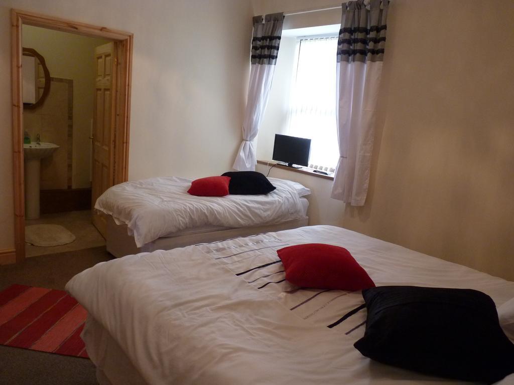 Old Police House Bed & Breakfast Haverfordwest Exterior photo